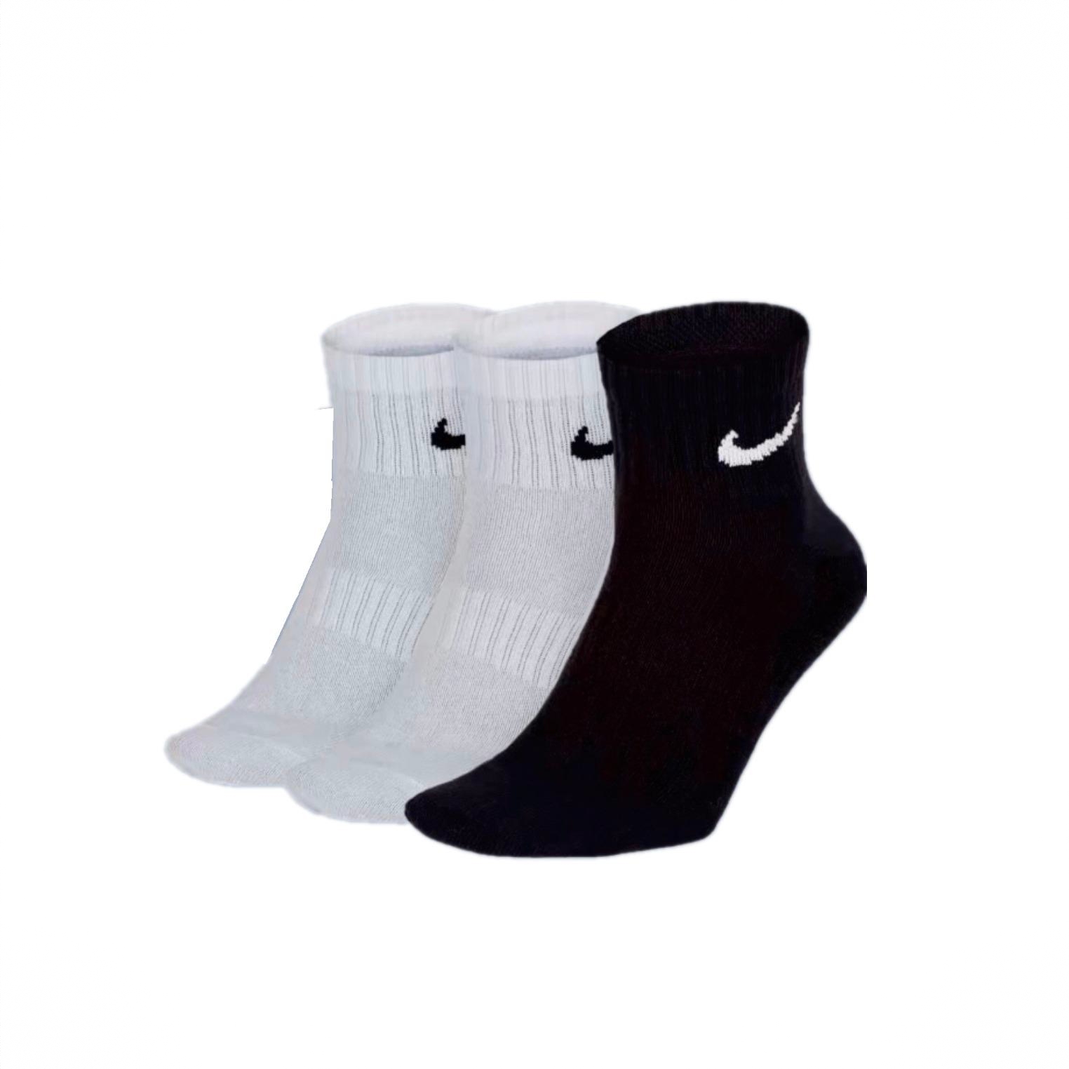 商品配色： SX4706 2白1黑四季款中筒 3双