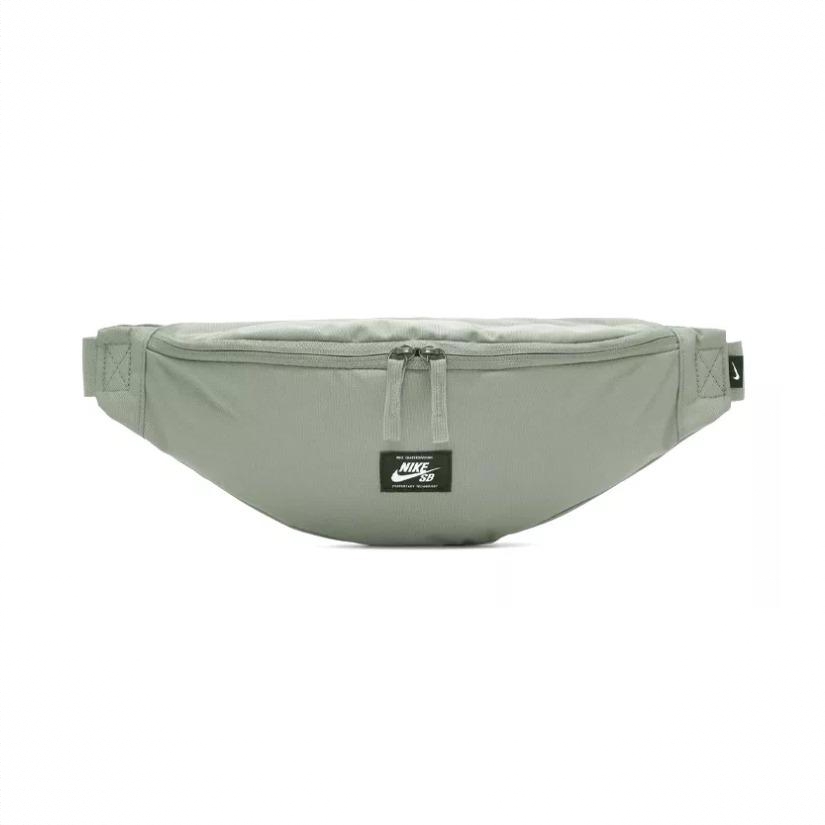 商品配色： 牛油果绿 CK5884-353
