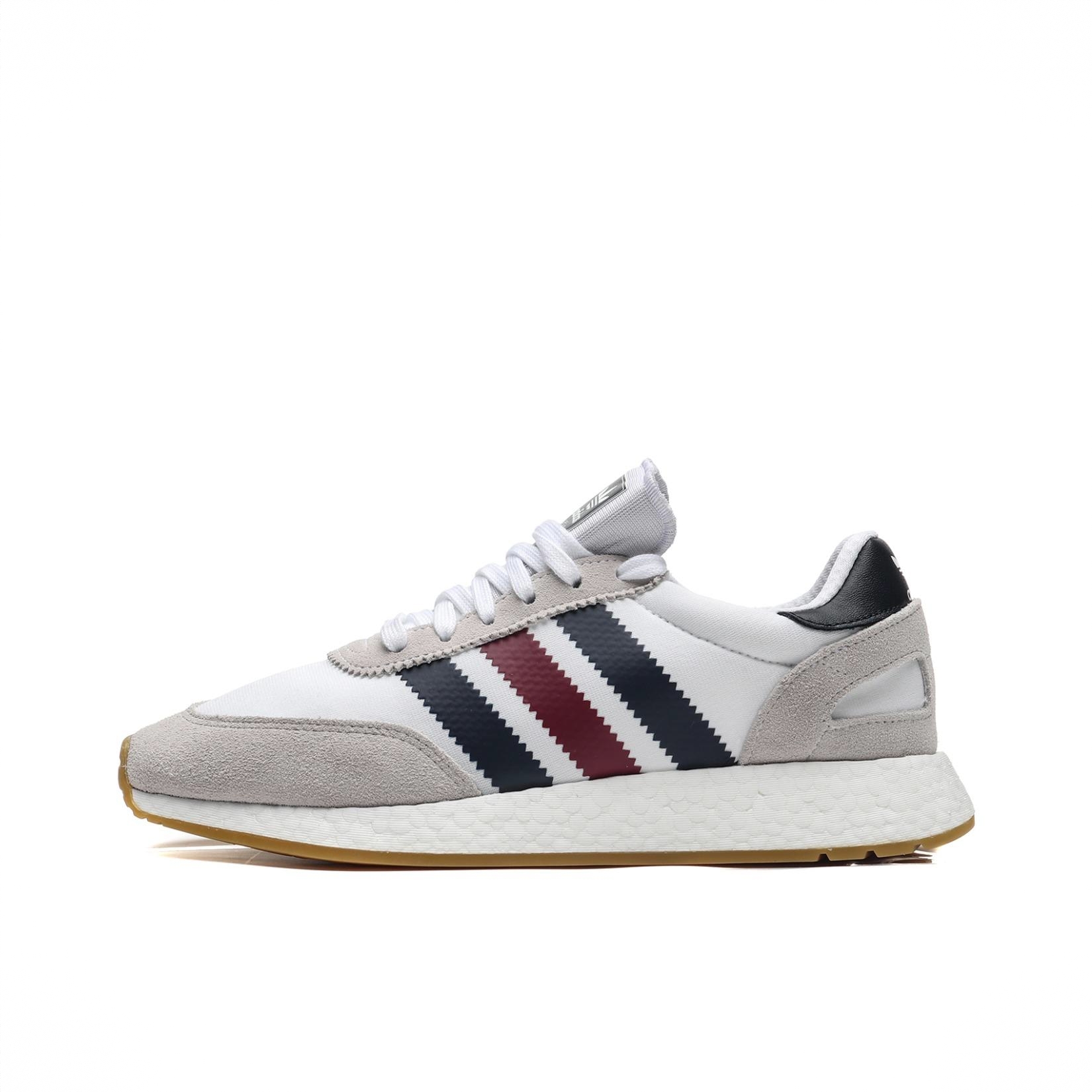 商品配色：Cloud White/Collegiate Burgundy/Collegiate Navy 白灰/藏蓝红