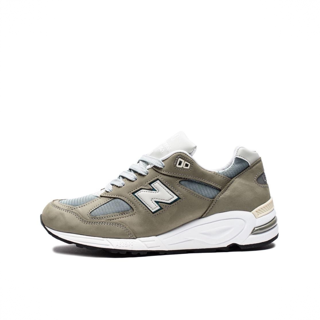 商品配色：Grey Beige V2/狼灰白