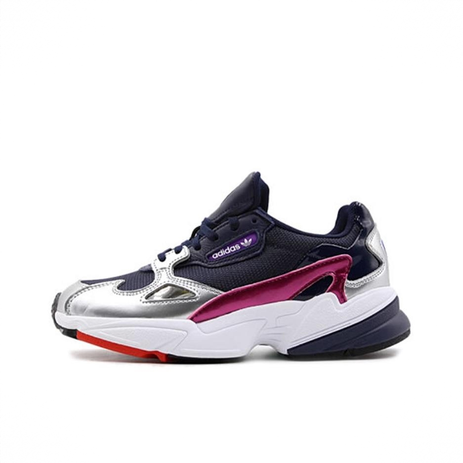 商品配色：Collegiate Navy/Silver Metallic  蓝银红