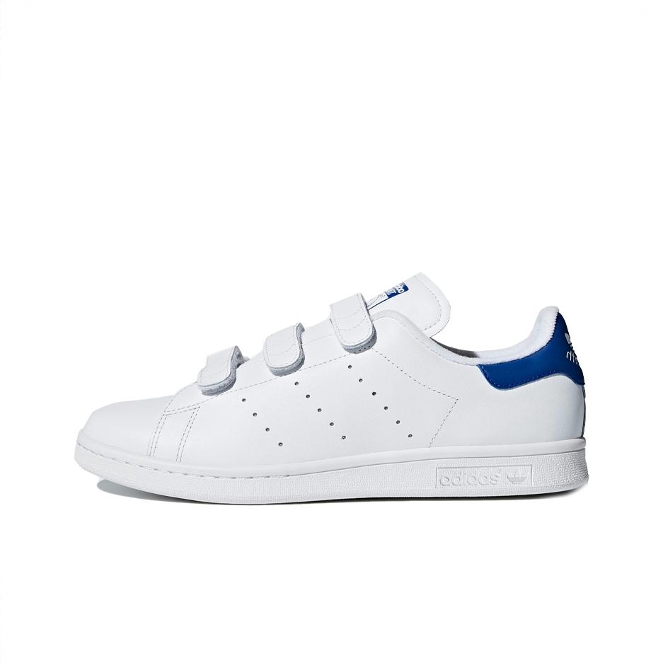 商品配色：White/Navy 蓝尾