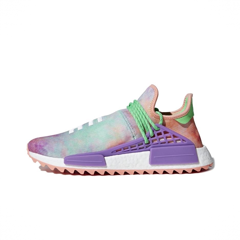 商品配色：Pharrell Holi Festival (Chalk Coral) Pharrell Williams联名/粉紫