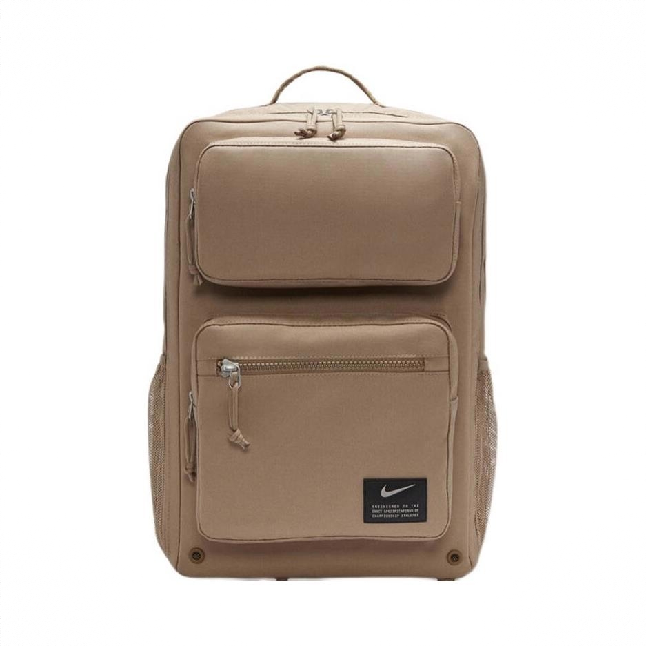 商品配色： 卡其色 CK2668-208