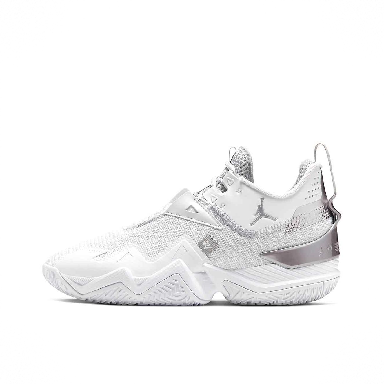 商品配色：White/Grey 白灰