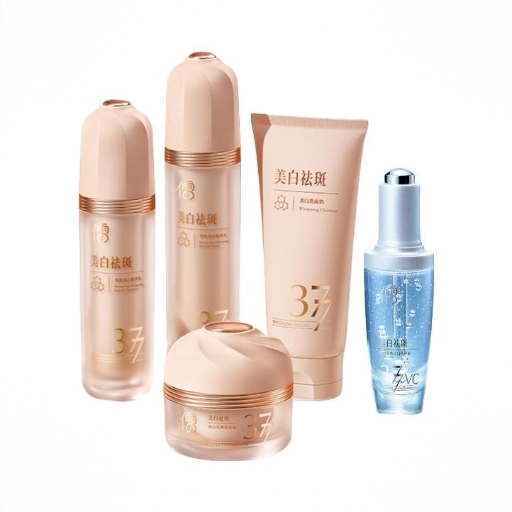 商品配色： 洁面150ml+水120ml+乳100ml+面霜50g+精华50ml