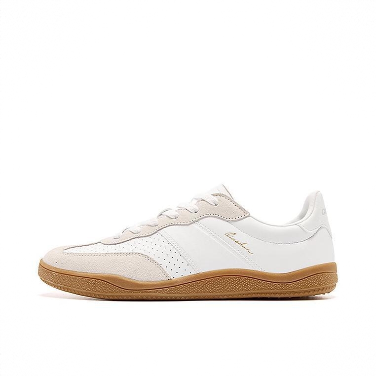 商品配色： 男款/乔丹白/淡灰色