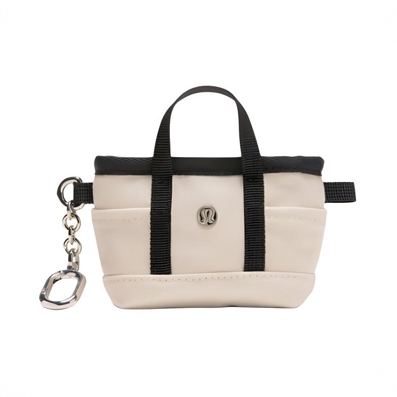 商品配色： 天然色拼黑色 LU9CFIS-011185