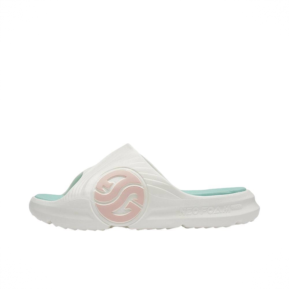 商品配色： 女款/羽毛白/浅青