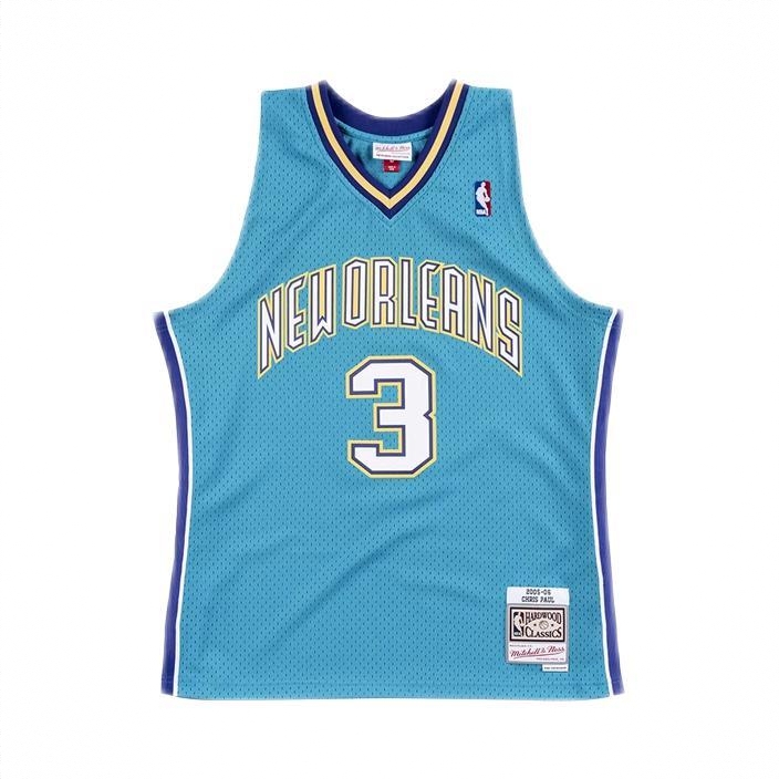 商品配色： 05-06/Away/SW