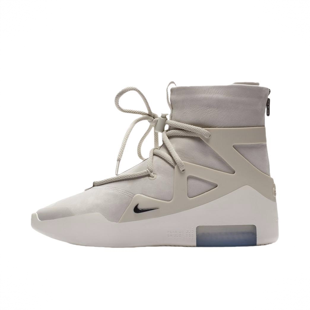 商品配色：Light Bone Fear of God 联名/米白 