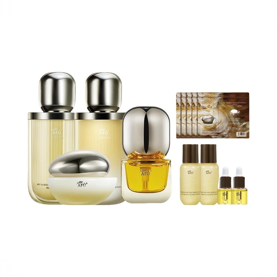 商品配色： 水120ml+乳120g+精华油15ml+霜30g+精华油5ml*2+面霜1g*10+水30ml*2