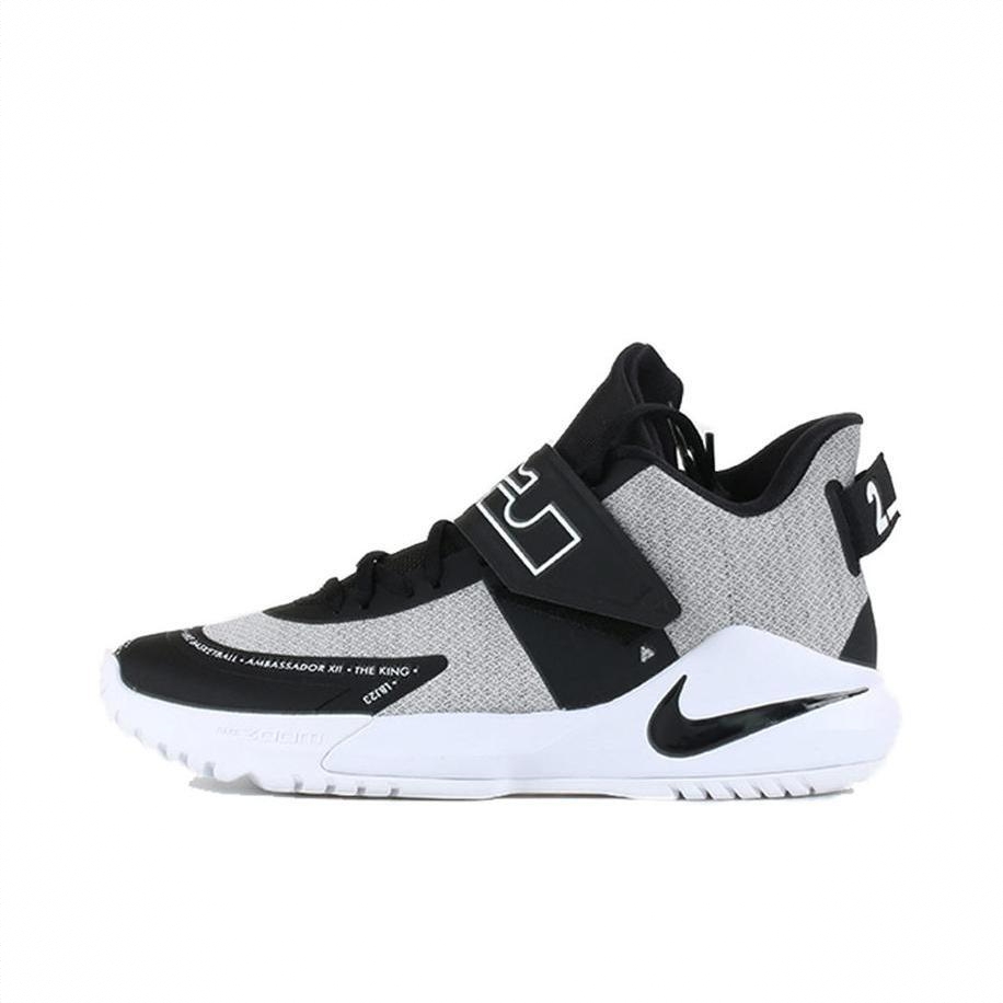 商品配色：Grey/Black 灰黑