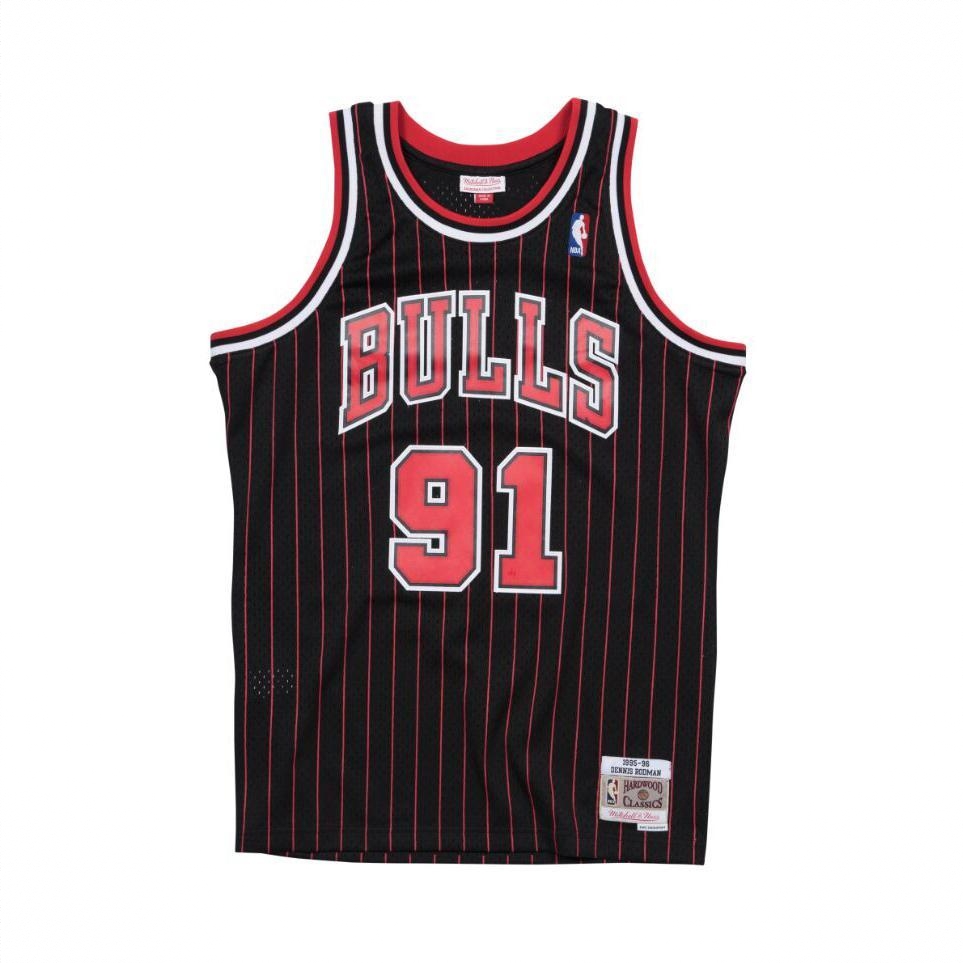 商品配色： 95-96/Away/SW
