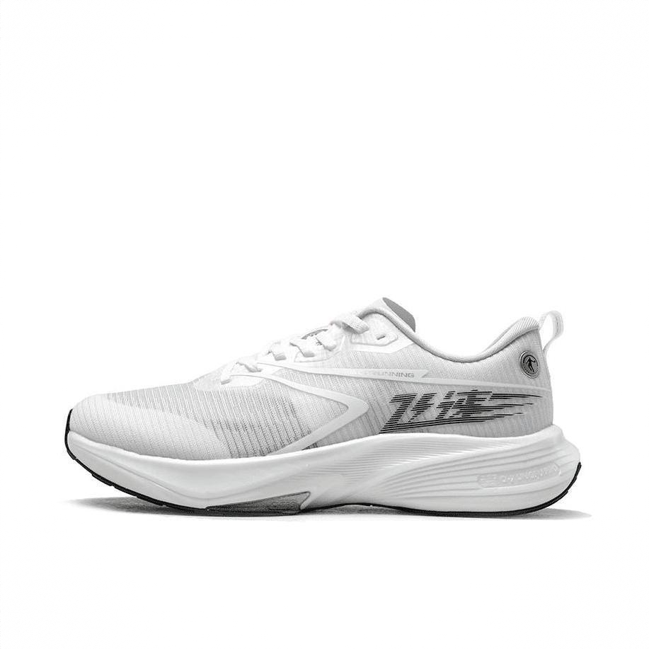 商品配色： 乔丹白/黑色