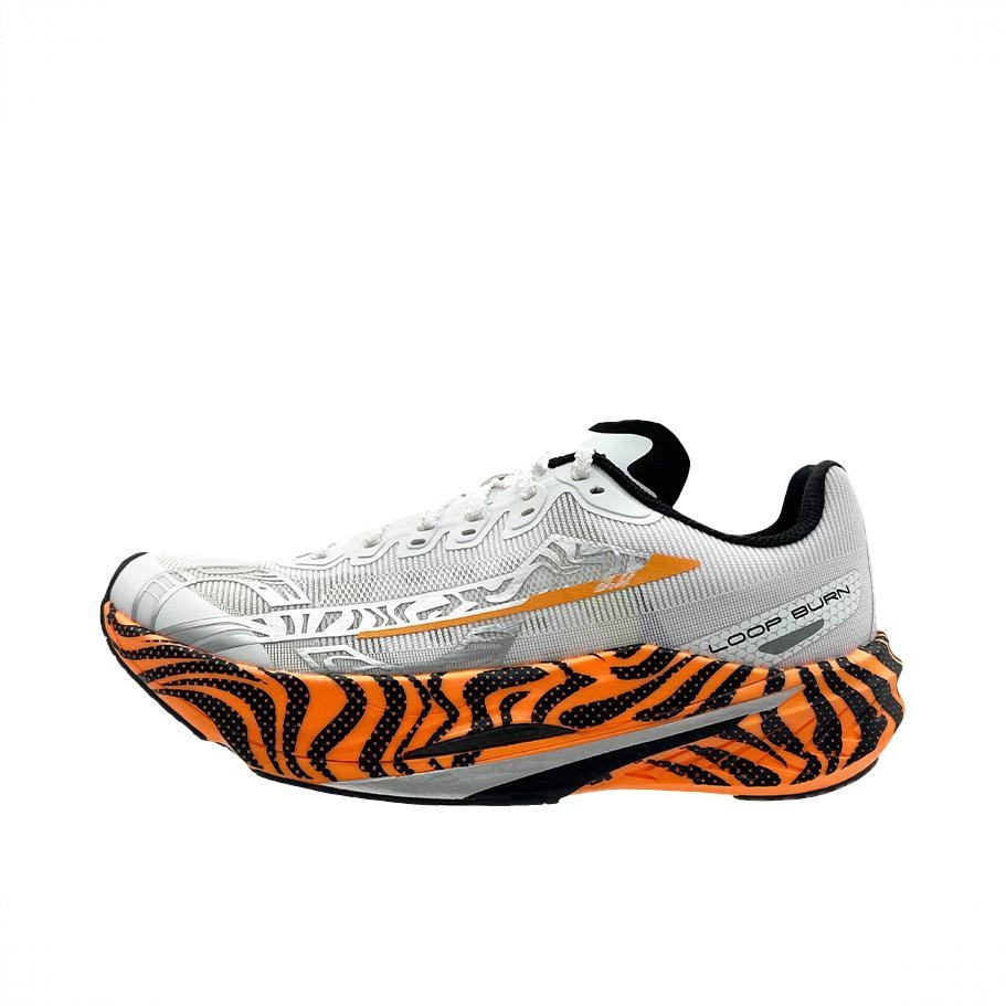 商品配色： 郑恺联名/追风猎豹