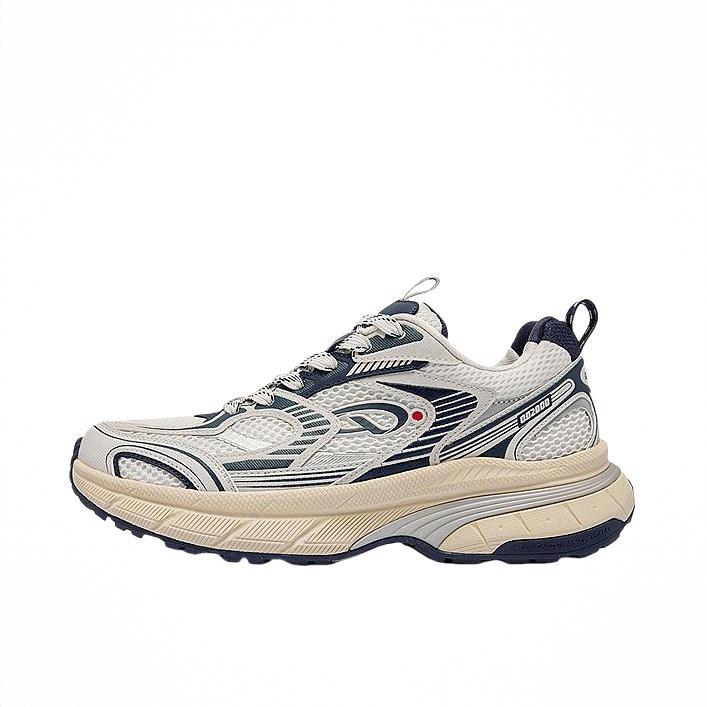 商品配色： 桦白色/淡灰色