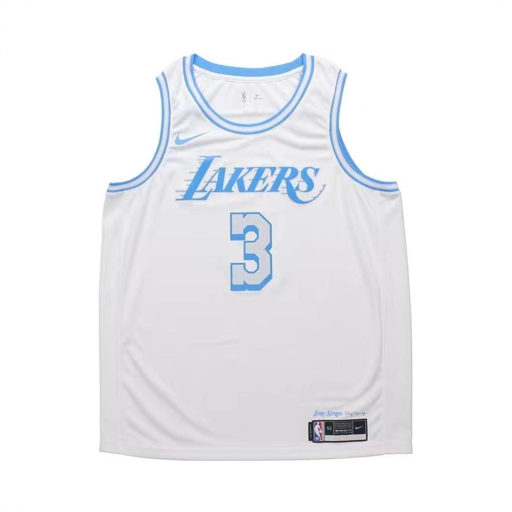 商品配色： 20-21/City White/SW