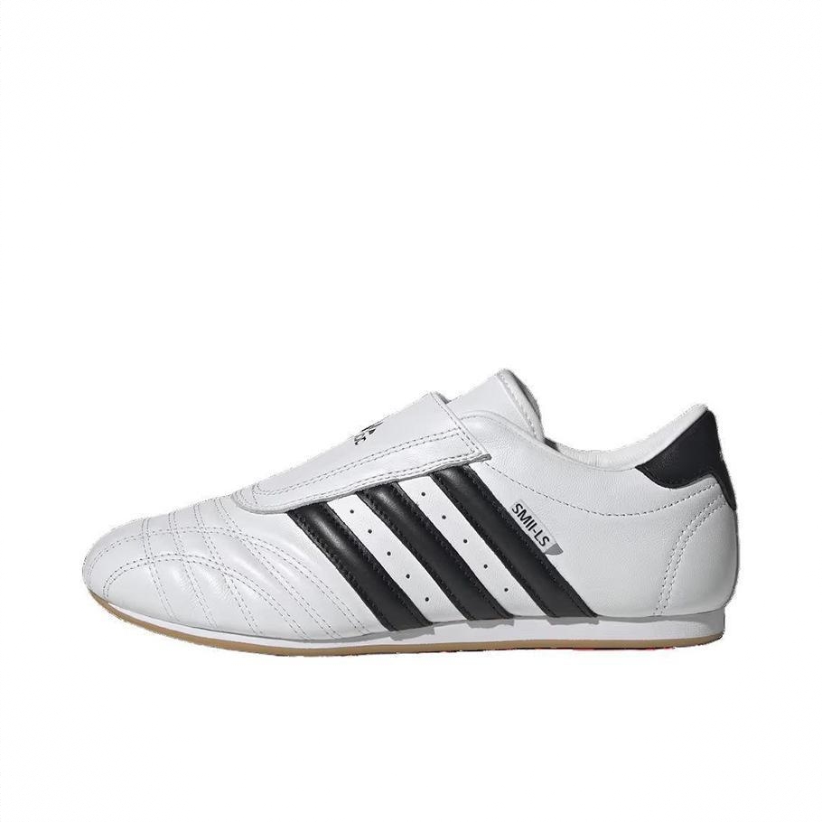 商品配色： 云白/核心黑