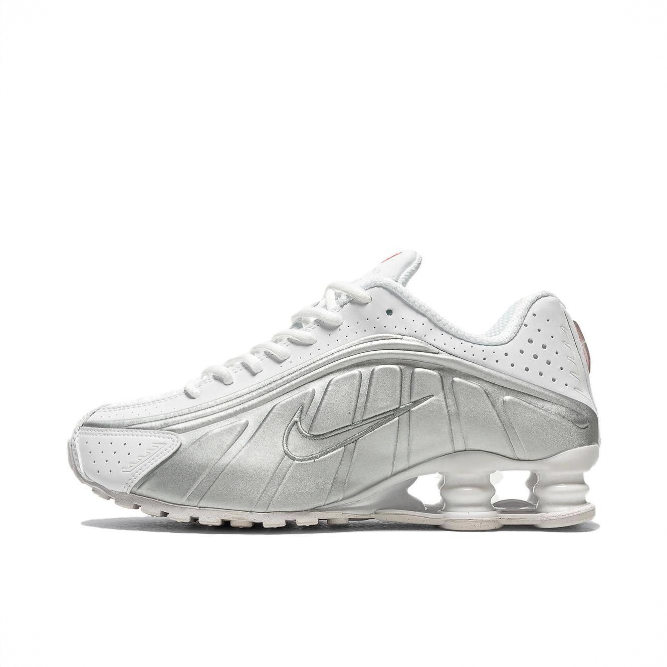 商品配色：White/Silver 白银