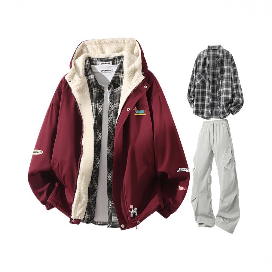 商品配色： 酒红棉服+黑衬衫+浅灰裤子