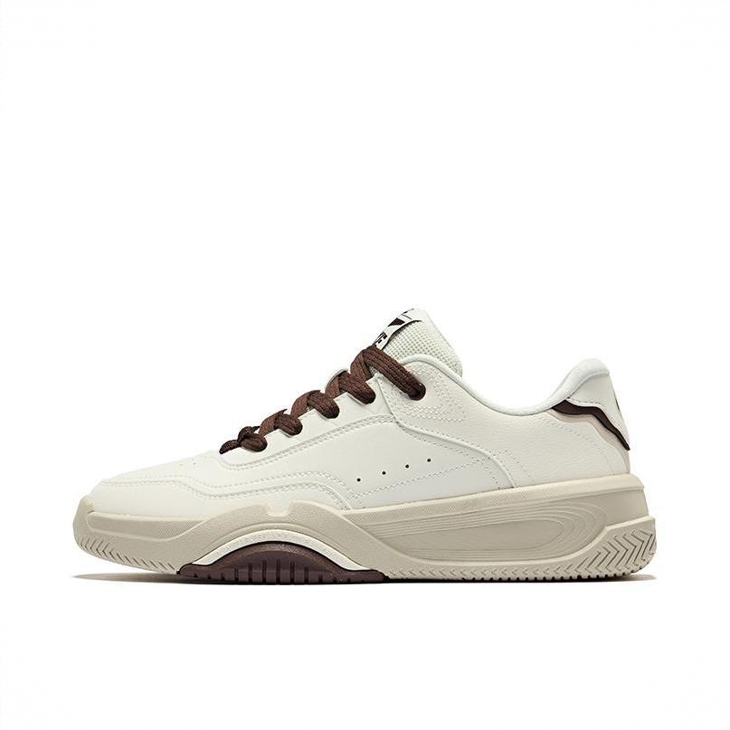 商品配色： 微晶白/咖啡色