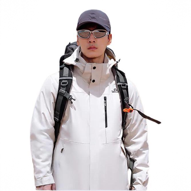 商品配色： 米白/男/两件套/四季款