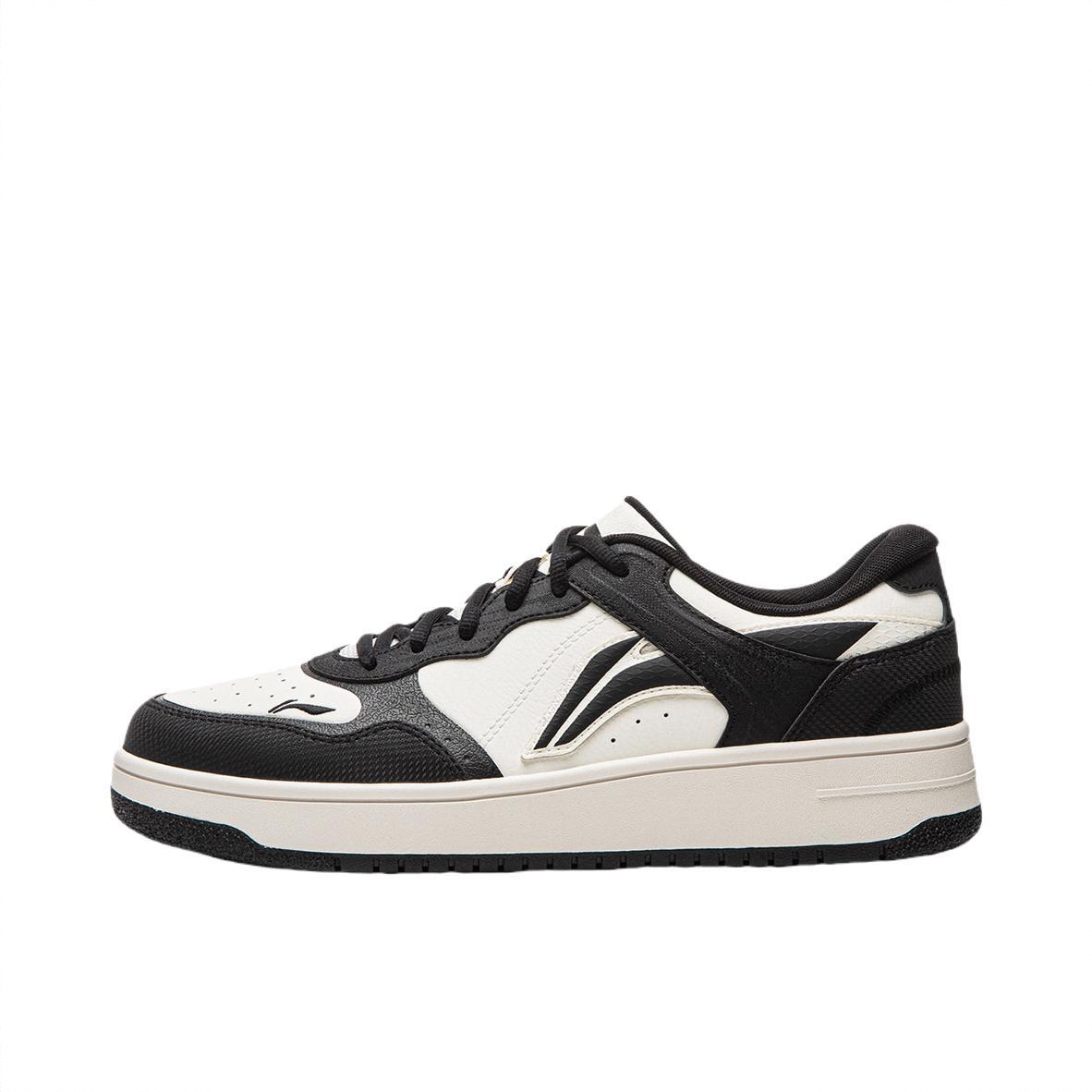 商品配色： 云雾白/黑色