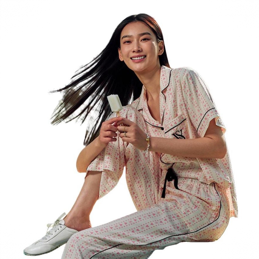 商品配色： 桃心狙击/短袖长裤