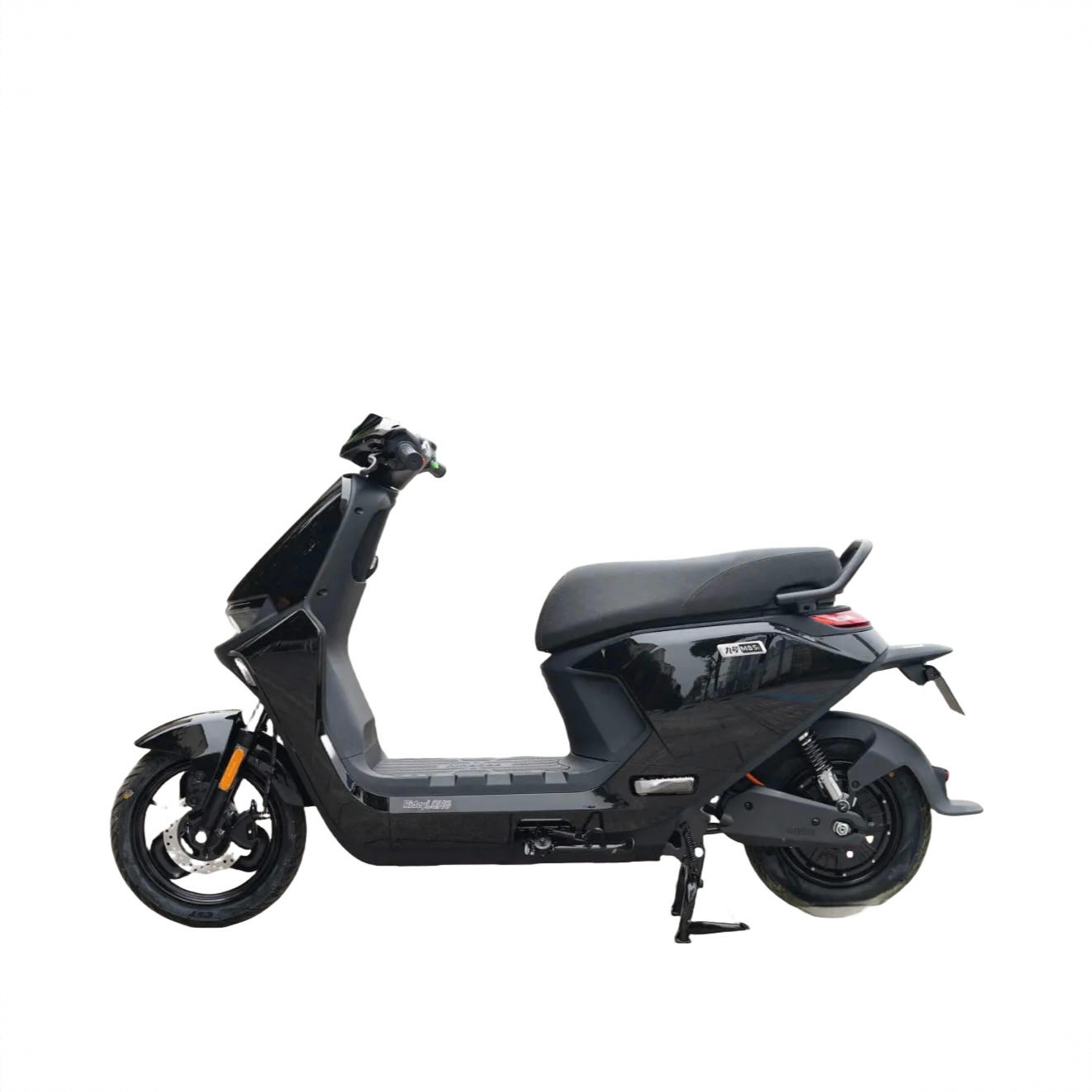 商品配色： M85C黑色