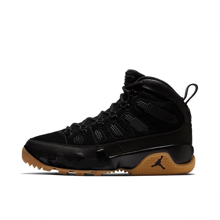 商品配色：Boot Black Gum 黑生胶