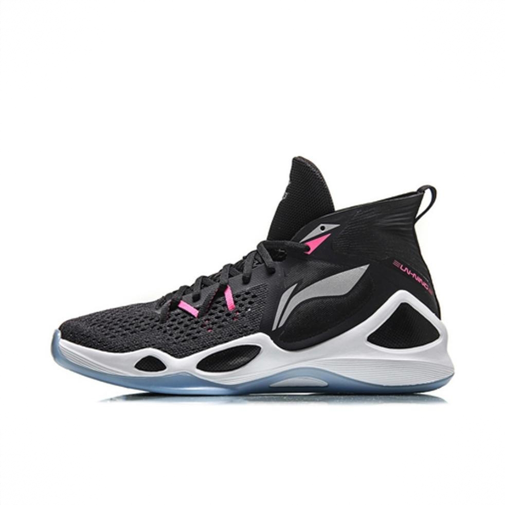 商品配色：Core Black/Cloud White/Pink 黑白粉