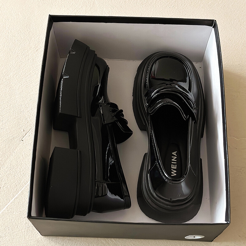 商品配色： 亮光/黑色