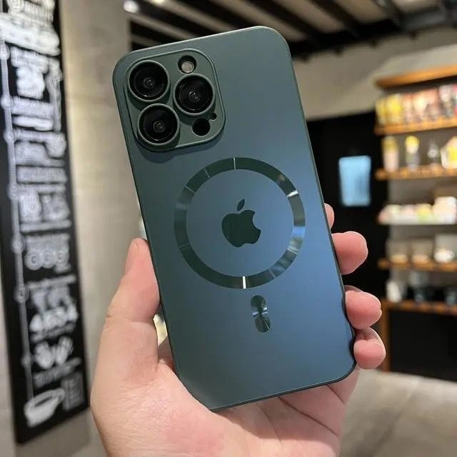 商品配色： 磁吸款-纳米磨砂【苍岭绿】原机手感