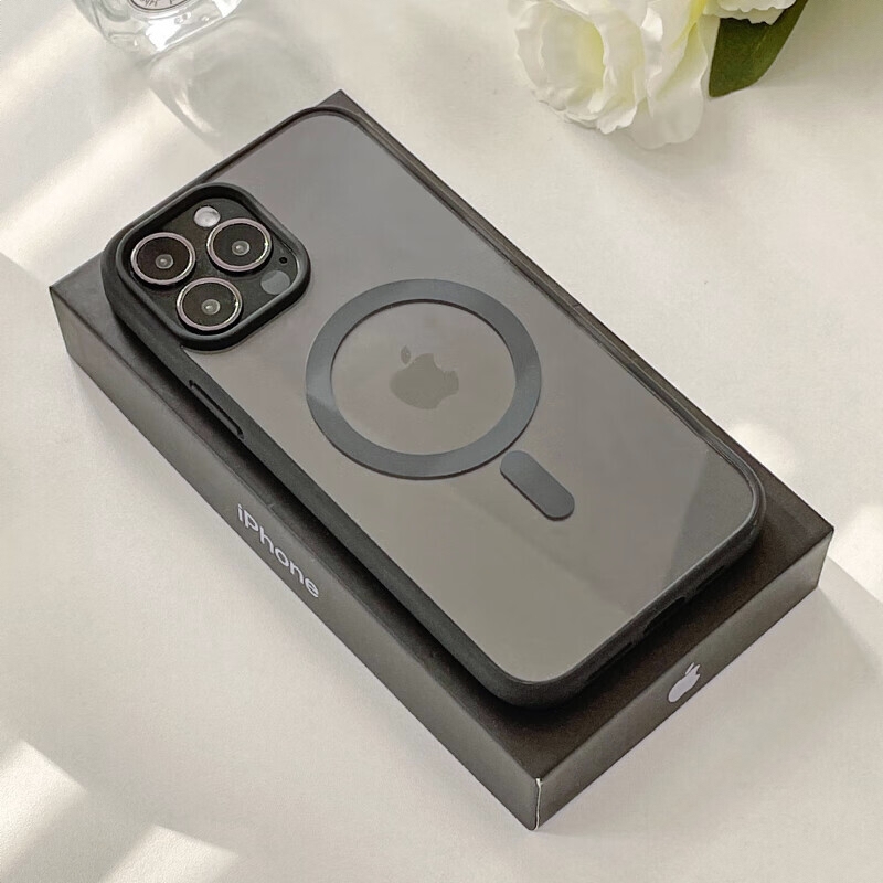 商品配色： 【石墨黑】肤感磁吸壳