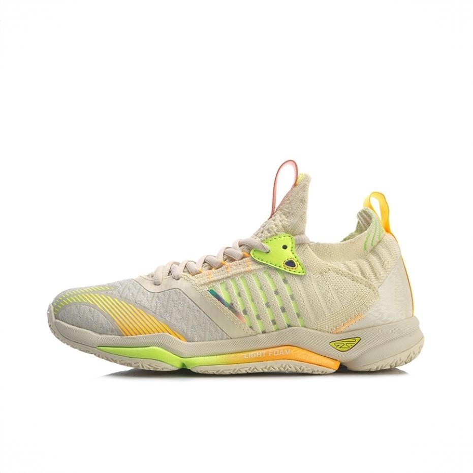 商品配色： 云杏色